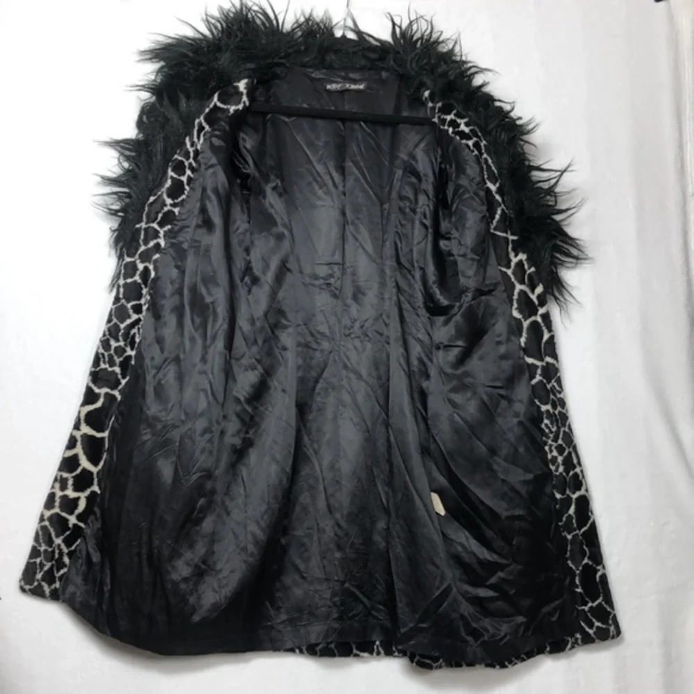 Rare Vintage Betsey Johnson Mongolian Faux Fur Animal Print 90s Y2k Trench Coat - Picture 12 of 16